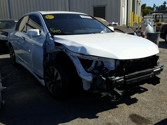 JHMCR6F73HC027549 - 2017 HONDA ACCORD HYB WHITE photo 1