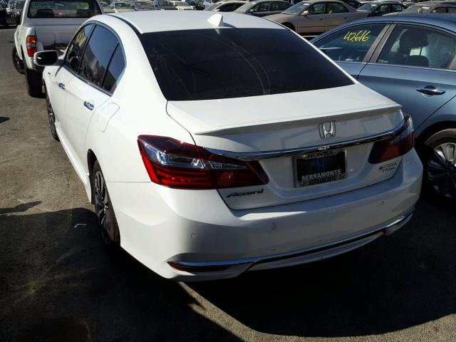 JHMCR6F73HC027549 - 2017 HONDA ACCORD HYB WHITE photo 3