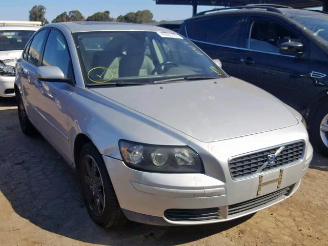 YV1MS382062184544 - 2006 VOLVO S40 2.4I WHITE photo 1