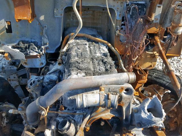 1M1AW07Y8CM019942 - 2012 MACK 600 CXU600 WHITE photo 7