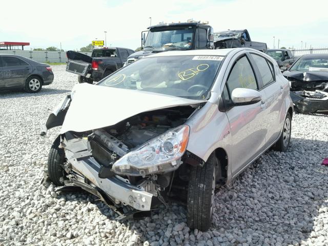 JTDKDTB34D1055007 - 2013 TOYOTA PRIUS C SILVER photo 2