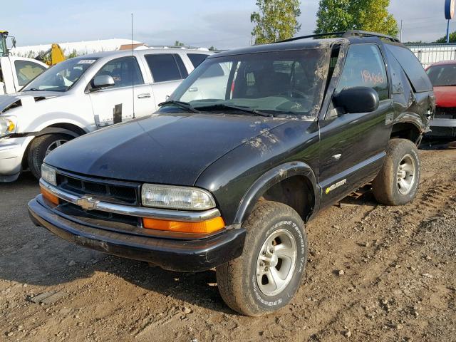 1GNCS18WX2K139492 - 2002 CHEVROLET BLAZER BLACK photo 2