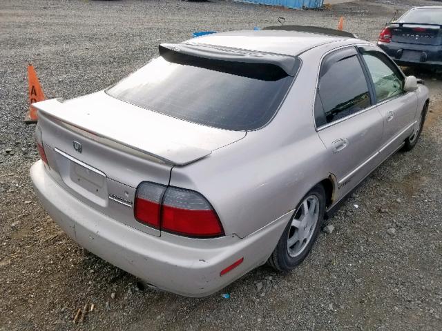 1HGCD5604VA132834 - 1997 HONDA ACCORD SE SILVER photo 4