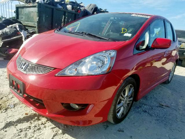 JHMGE8H57BS008391 - 2011 HONDA FIT SPORT RED photo 2