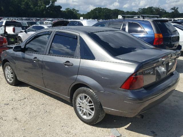 1FAFP34N37W154079 - 2007 FORD FOCUS ZX4 GRAY photo 3