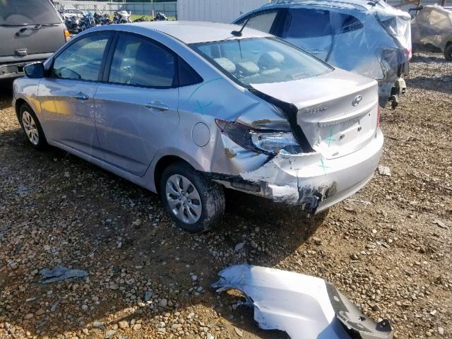 KMHCT4AE6GU942607 - 2016 HYUNDAI ACCENT SE SILVER photo 3