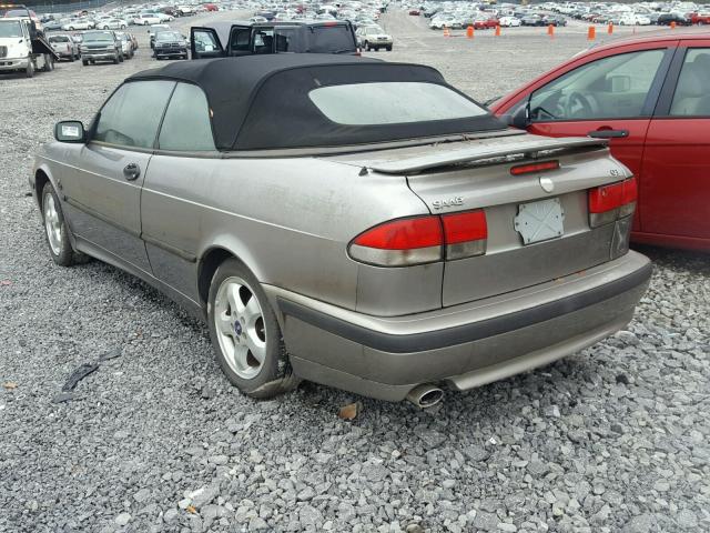 YS3DF78K317002843 - 2001 SAAB 9-3 SE GRAY photo 3