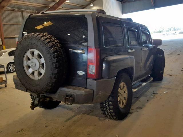 5GTEN13L698100081 - 2009 HUMMER H3 ALPHA BLACK photo 4