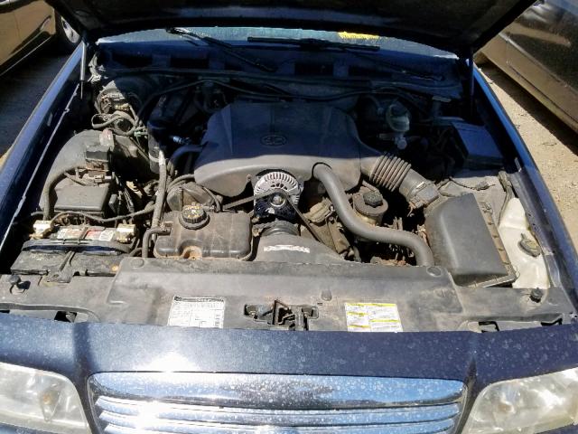 2FAFP73WXYX127730 - 2000 FORD CROWN VICT BLUE photo 7