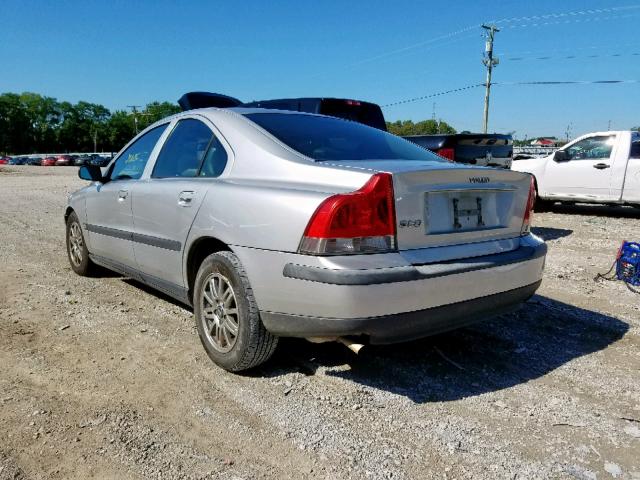 YV1RS61T942389917 - 2004 VOLVO S60 SILVER photo 3