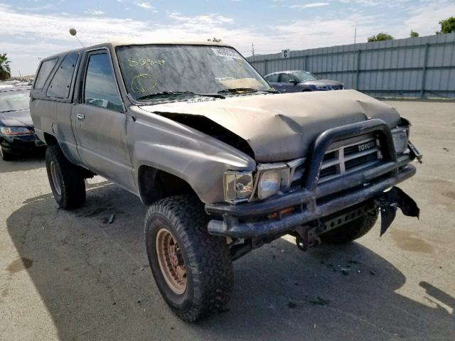 JT4RN63A7J5048504 - 1988 TOYOTA PICKUP RN6 GRAY photo 1