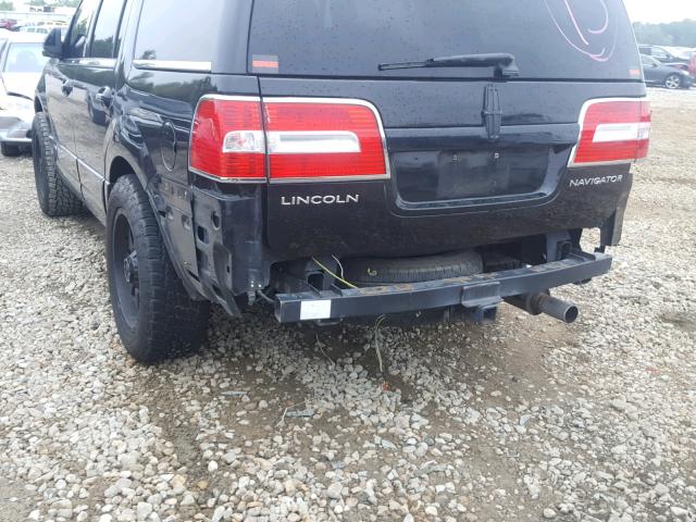 5LMJJ2H55BEJ00901 - 2011 LINCOLN NAVIGATOR BLACK photo 9