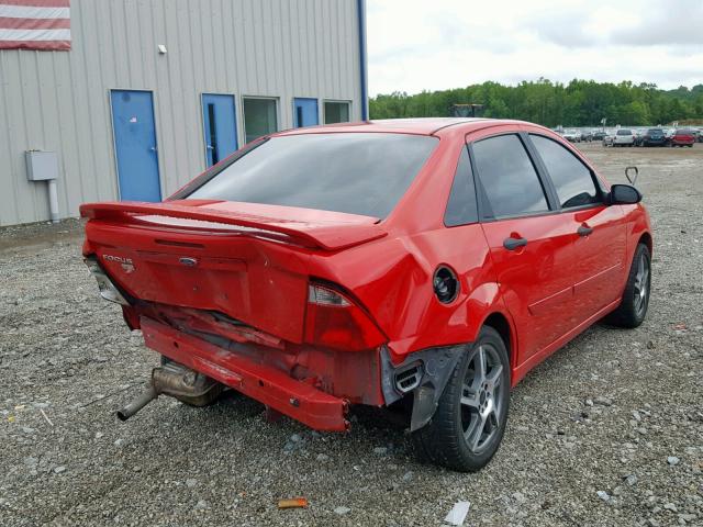 1FAFP34NX7W137067 - 2007 FORD FOCUS ZX4 RED photo 4