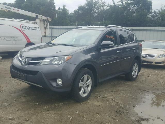 2T3WFREV5DW036575 - 2013 TOYOTA RAV4 XLE GRAY photo 2