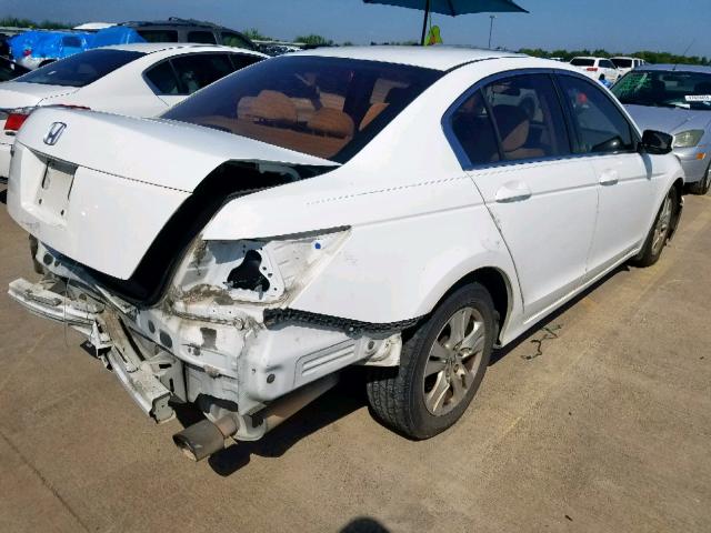 1HGCP2F47AA101337 - 2010 HONDA ACCORD LXP WHITE photo 4