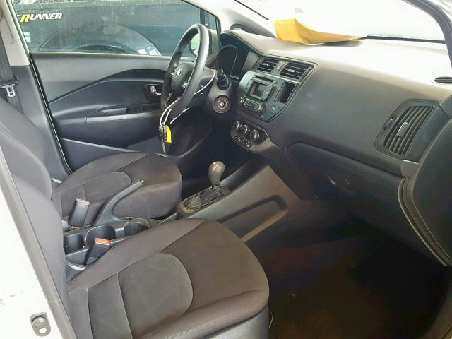 KNADM4A35D6136453 - 2013 KIA RIO LX SILVER photo 5