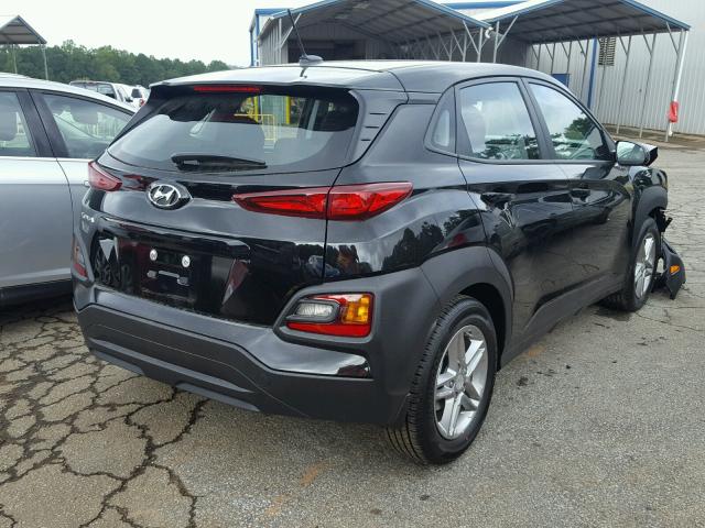 KM8K12AA6JU182933 - 2018 HYUNDAI KONA SE BLACK photo 4