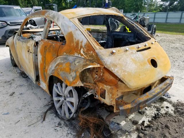 3VWVT7AT1EM627774 - 2014 VOLKSWAGEN BEETLE TUR BURN photo 3