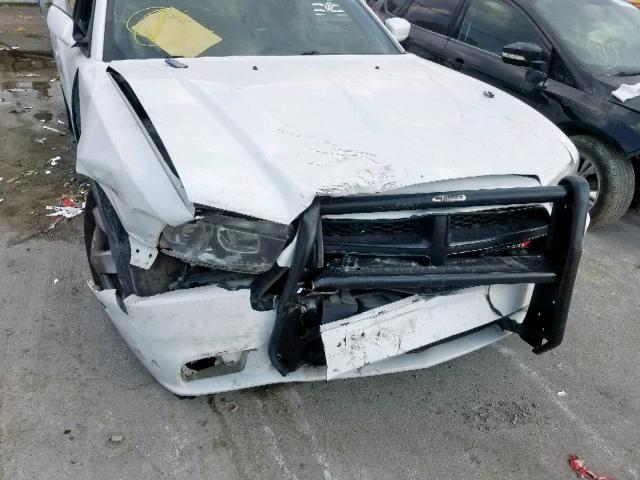 2C3CDXAT1DH593957 - 2013 DODGE CHARGER PO WHITE photo 9