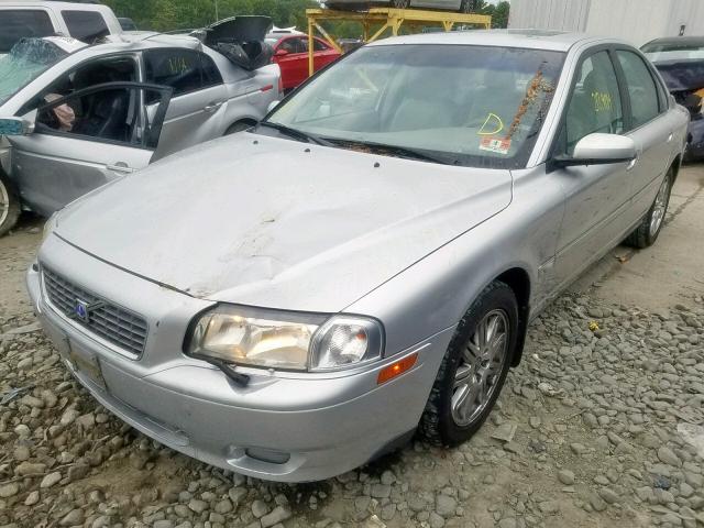 YV1TS592651402965 - 2005 VOLVO S80 2.5T SILVER photo 2