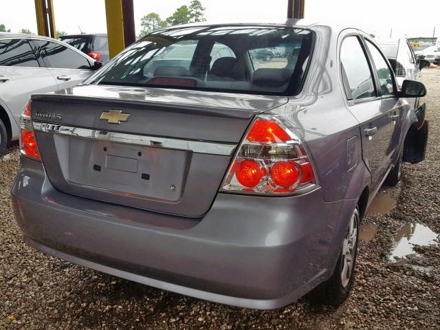 KL1TD56EX9B642221 - 2009 CHEVROLET AVEO LS GRAY photo 4