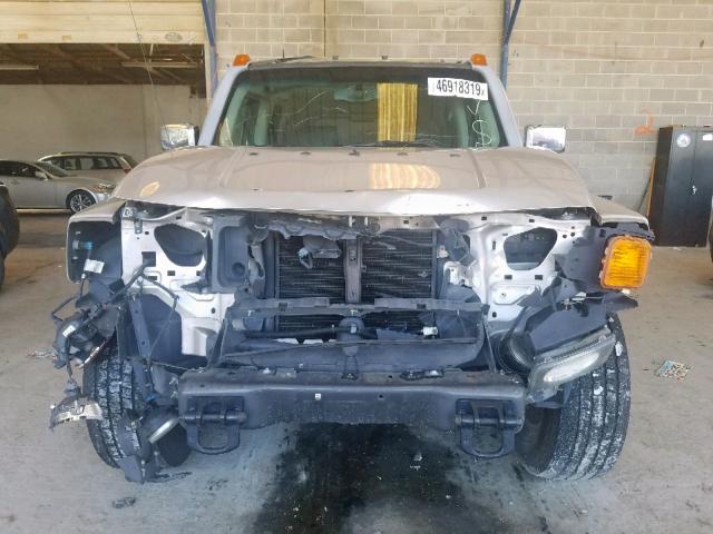 5GTDN136868269438 - 2006 HUMMER H3 SILVER photo 9