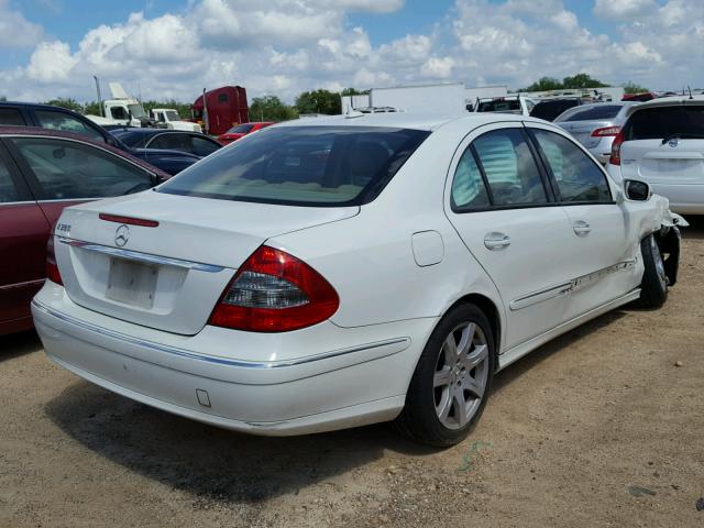 WDBUF56X97A994152 - 2007 MERCEDES-BENZ E 350 WHITE photo 4