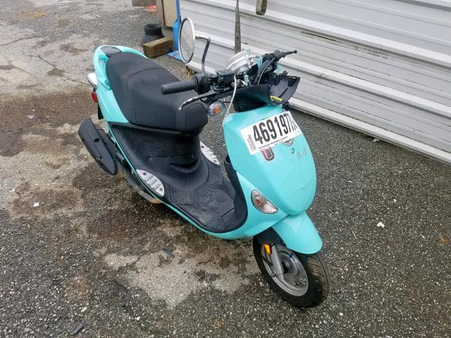 RFVPAP5A7J1123155 - 2018 GENUINE SCOOTER CO. BUDDY 50 GREEN photo 1