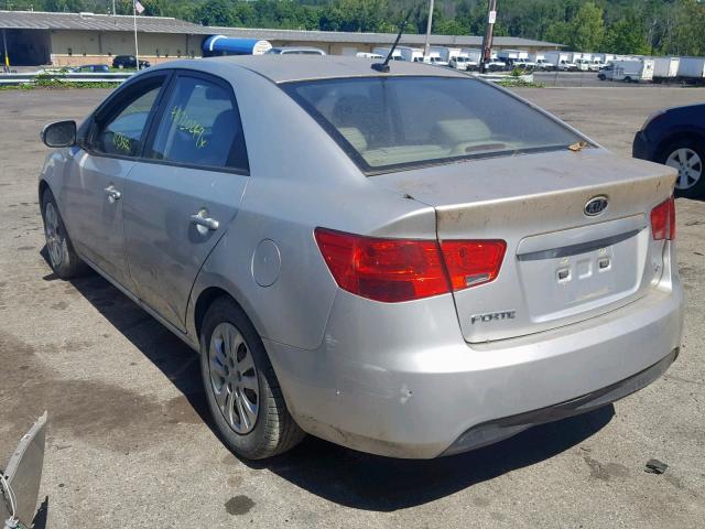 KNAFU4A29A5163477 - 2010 KIA FORTE EX GRAY photo 3