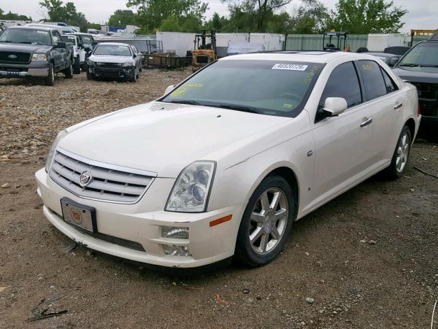 1G6DW677270156558 - 2007 CADILLAC STS WHITE photo 2