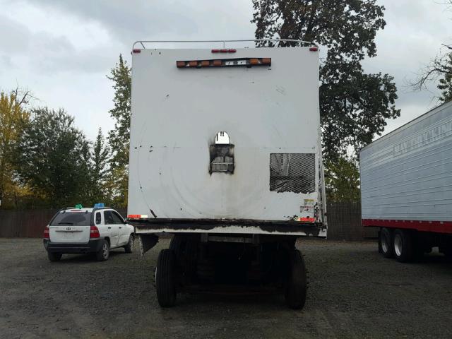 1NKDL20X4VR947285 - 1997 KENWORTH CONSTRUCTI WHITE photo 6