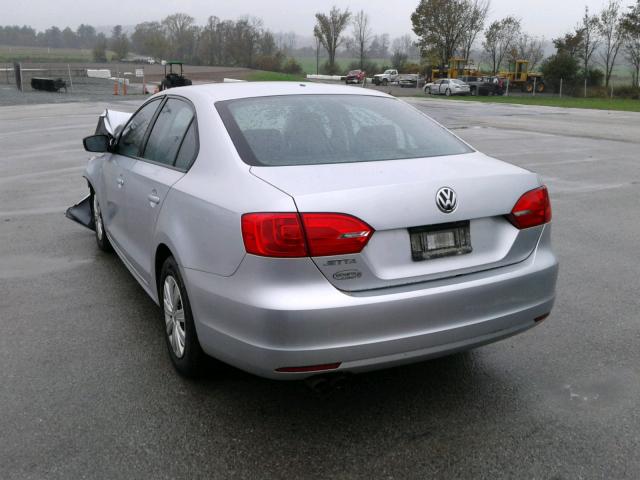 3VW1K7AJ9EM321549 - 2014 VOLKSWAGEN JETTA BASE SILVER photo 3