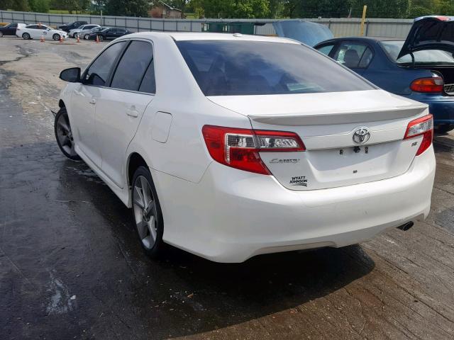 4T1BF1FK9CU632185 - 2012 TOYOTA CAMRY BASE WHITE photo 3