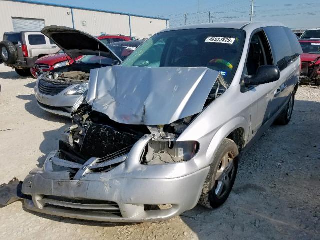 1D4GP45R76B628954 - 2006 DODGE CARAVAN SX SILVER photo 2