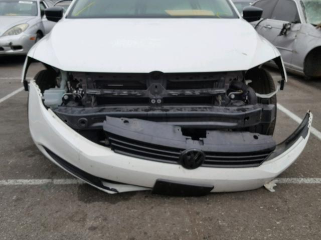 3VW2K7AJ4EM375491 - 2014 VOLKSWAGEN JETTA BASE Սպիտակ լուսանկար 9