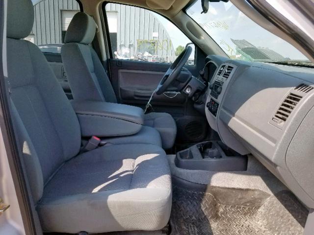 1D7HE48K85S142437 - 2005 DODGE DAKOTA QUA GRAY photo 5