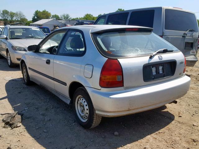 2HGEJ6449TH121761 - 1996 HONDA CIVIC DX SILVER photo 3