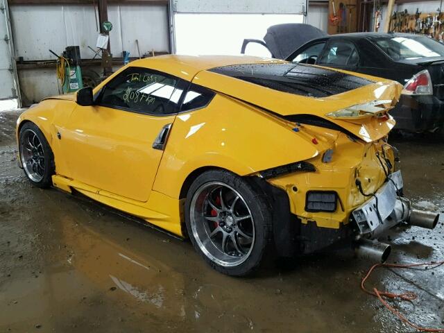 JN1AZ4EH4JM570273 - 2018 NISSAN 370Z BASE YELLOW photo 3