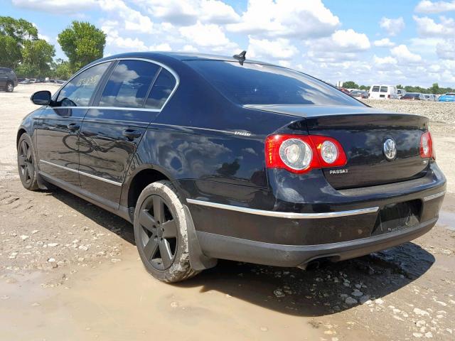 WVWAK73C28E129370 - 2008 VOLKSWAGEN PASSAT KOM BLACK photo 3