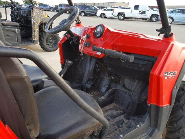 4XAVH76A3EF268690 - 2014 POLARIS RZR 800 RED photo 5