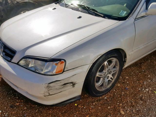 19UUA5655XA037498 - 1999 ACURA 3.2TL WHITE photo 9