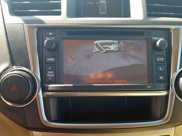 5TDZK3EH6DS128909 - 2013 TOYOTA HIGHLANDER WHITE photo 9