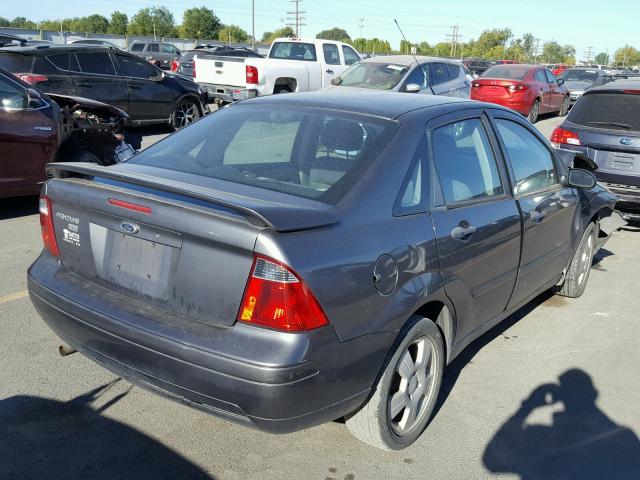 1FAFP34N67W150155 - 2007 FORD FOCUS ZX4 GRAY photo 4