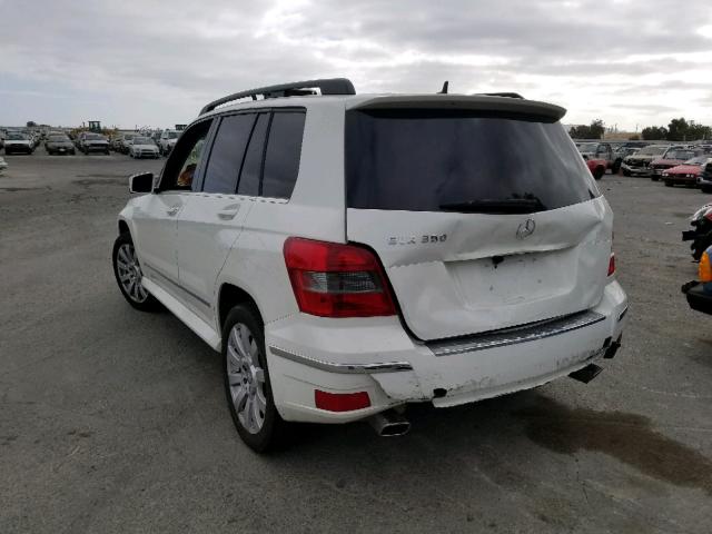 WDCGG5GB7AF500907 - 2010 MERCEDES-BENZ GLK 350 WHITE photo 3