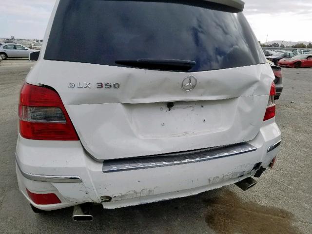 WDCGG5GB7AF500907 - 2010 MERCEDES-BENZ GLK 350 WHITE photo 9