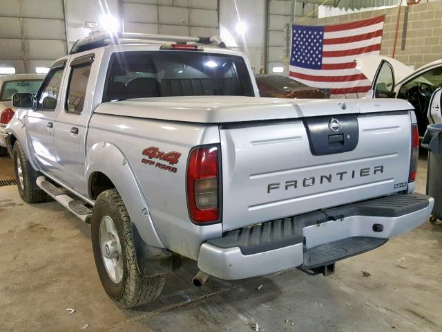 1N6ED27Y62C352063 - 2002 NISSAN FRONTIER C SILVER photo 3