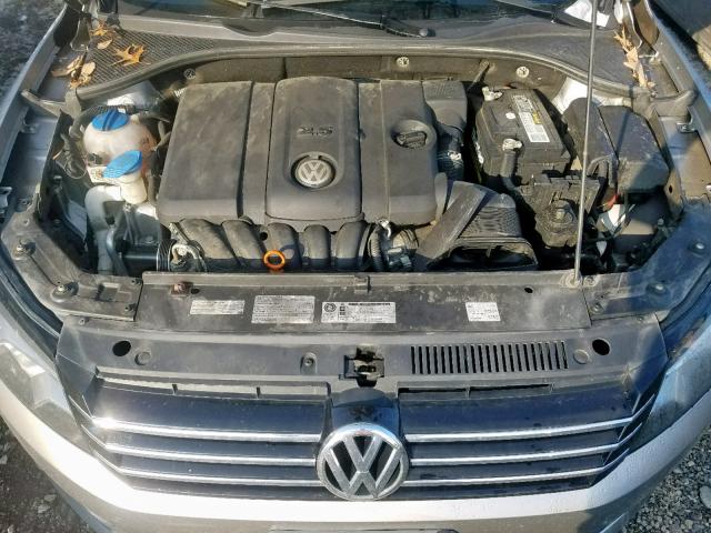 1VWBH7A31CC039764 - 2012 VOLKSWAGEN PASSAT SE SILVER photo 7