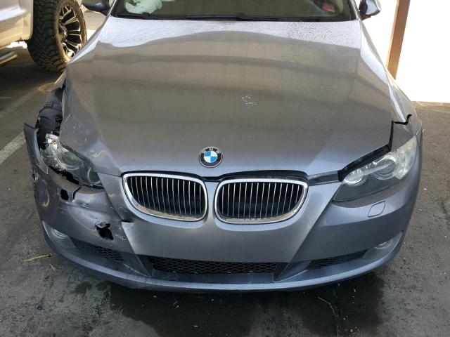 WBAWV13548P119825 - 2008 BMW 328 I SULE BLUE photo 7