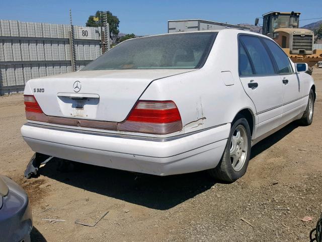 WDBGA33G8WA392393 - 1998 MERCEDES-BENZ S 320 WHITE photo 4