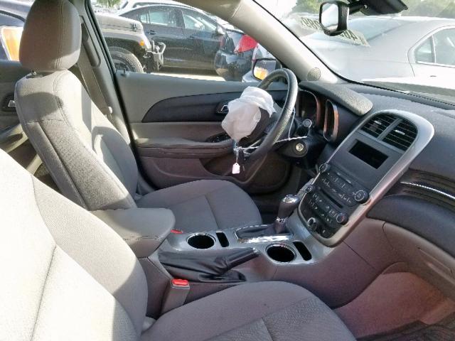 1G11B5SA7GF108973 - 2016 CHEVROLET MALIBU LIM თეთრი ფოტო 5